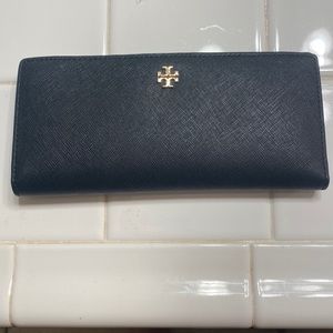 Tory Burch wallet